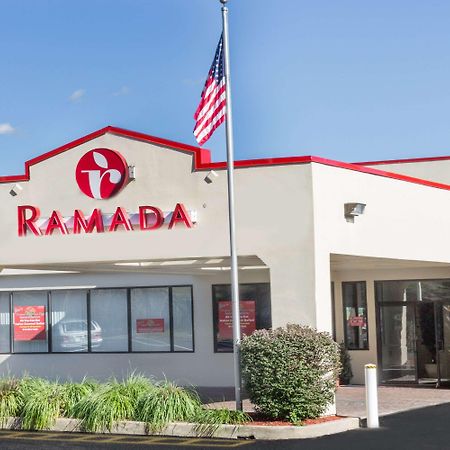 Ramada By Wyndham Yonkers - Westchester Exterior photo