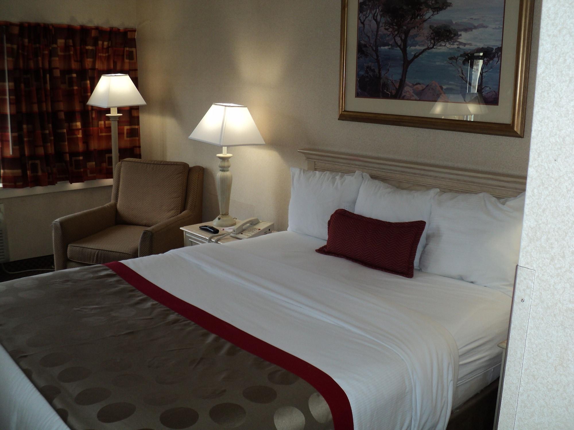 Ramada By Wyndham Yonkers - Westchester Exterior photo
